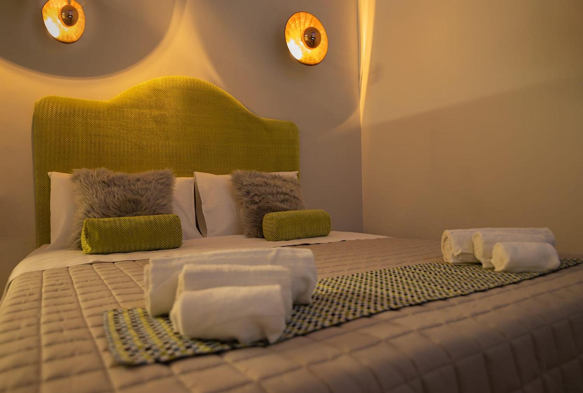 Essenza Suite Siracusa Con Jacuzzi Privata Syrakusa Exteriör bild